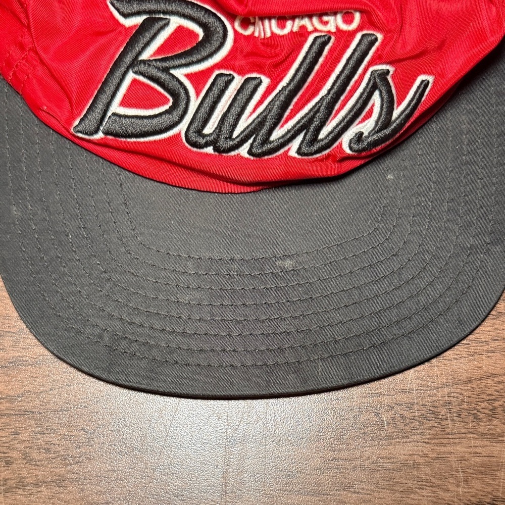 Chicago Bulls Vintage 2013 Mitchell & Ness Snapback Hat - Picture 8 of 13